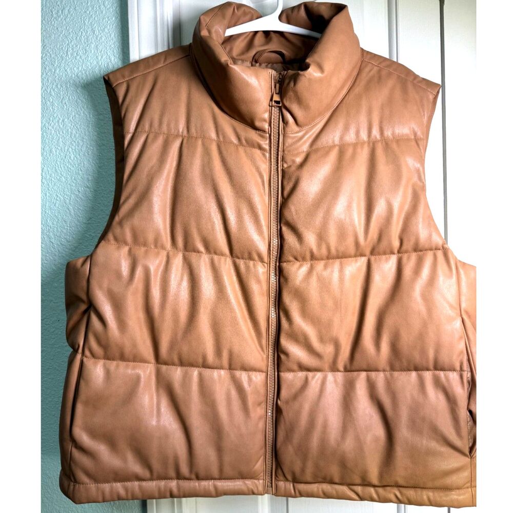 Bagatelle Collection New York Vegan Faux-Leather Puffer Vest Camel Size L